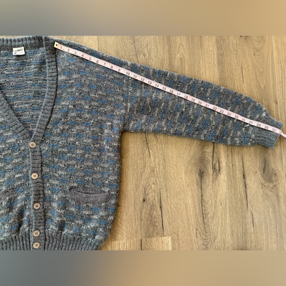 Alpaca 100% Alpaca Wool button up Sweater Made in Peru Size Large - Picture 7 of 10